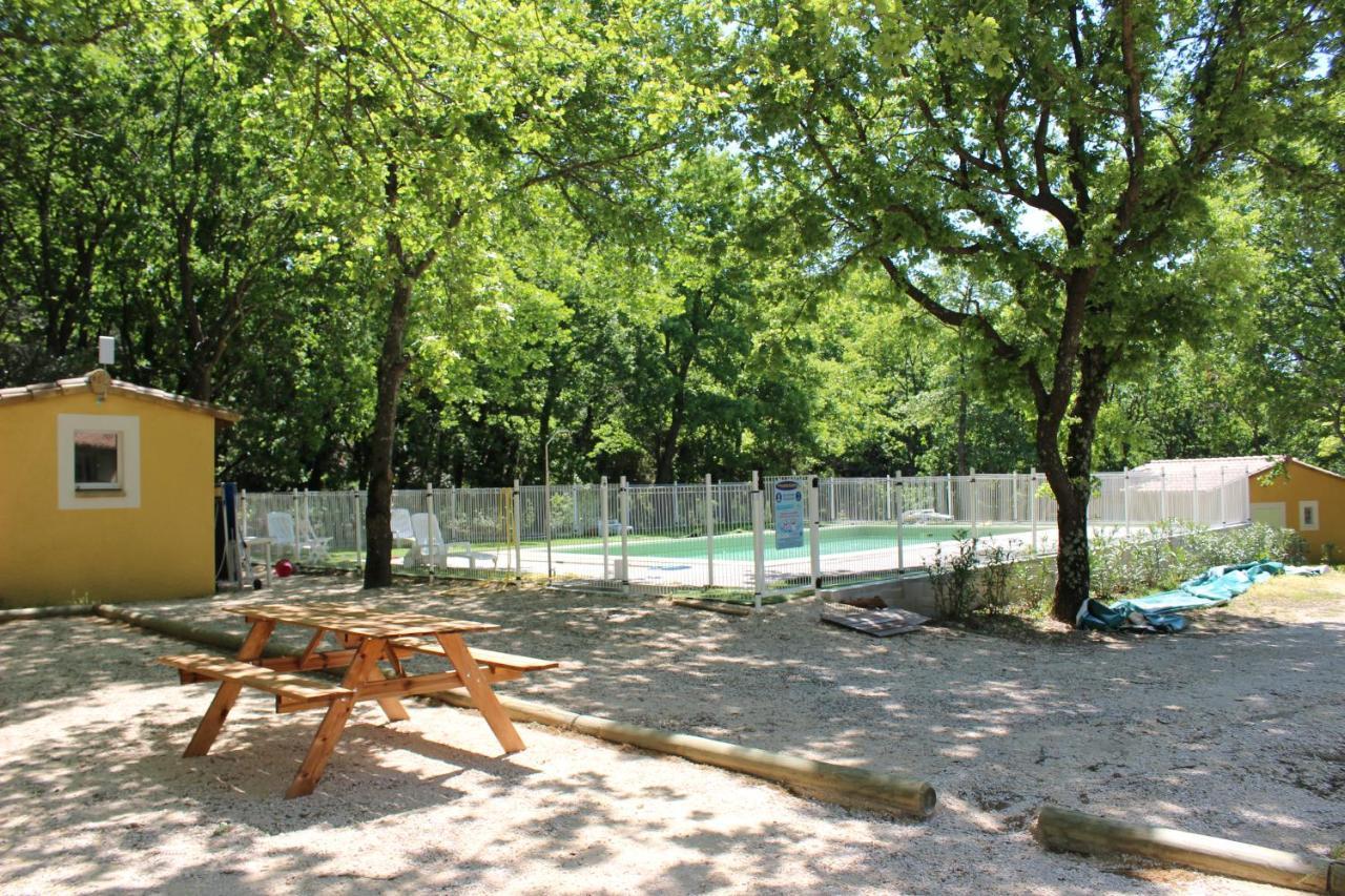 Le Petit Bois Villa Valaurie Екстериор снимка